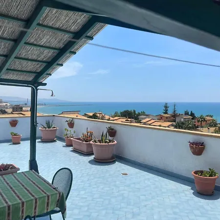 Apartamento La Terrazza Sul Mare Porto Empedocle Exterior foto